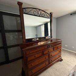  Bedroom Furniture Set - King Size Bed, Nightstands, Chests, Armoire