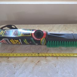 Brand New O-cedar 24 Inch Multisurface Maxi Lok Pushbroom