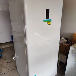 Garage Convertible Upright Freezer/Refrigerator