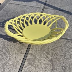 Vintage Yellow Lattice Open Weave Fruit Bowl Bread Basket Oval Ceramic Pottery  
