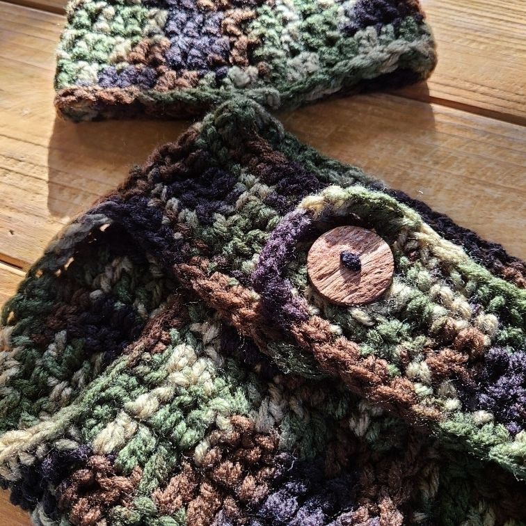 Camo Newborn Crochet Beanie & Diaper Cover