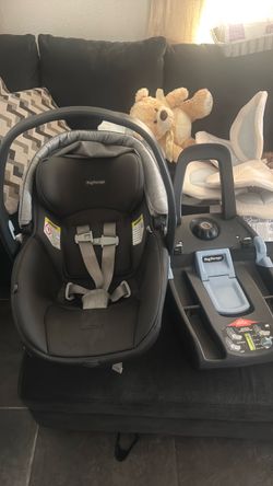 Baby car seat and base