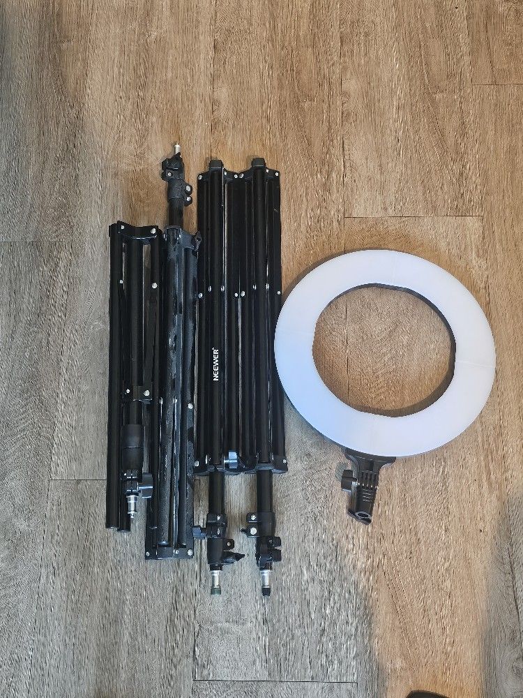 Ring Light with Adjustable Tripod Stand + Phone/Camera Mount – Great Condition
