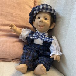 Vintage Gi-go Toys Baby Doll