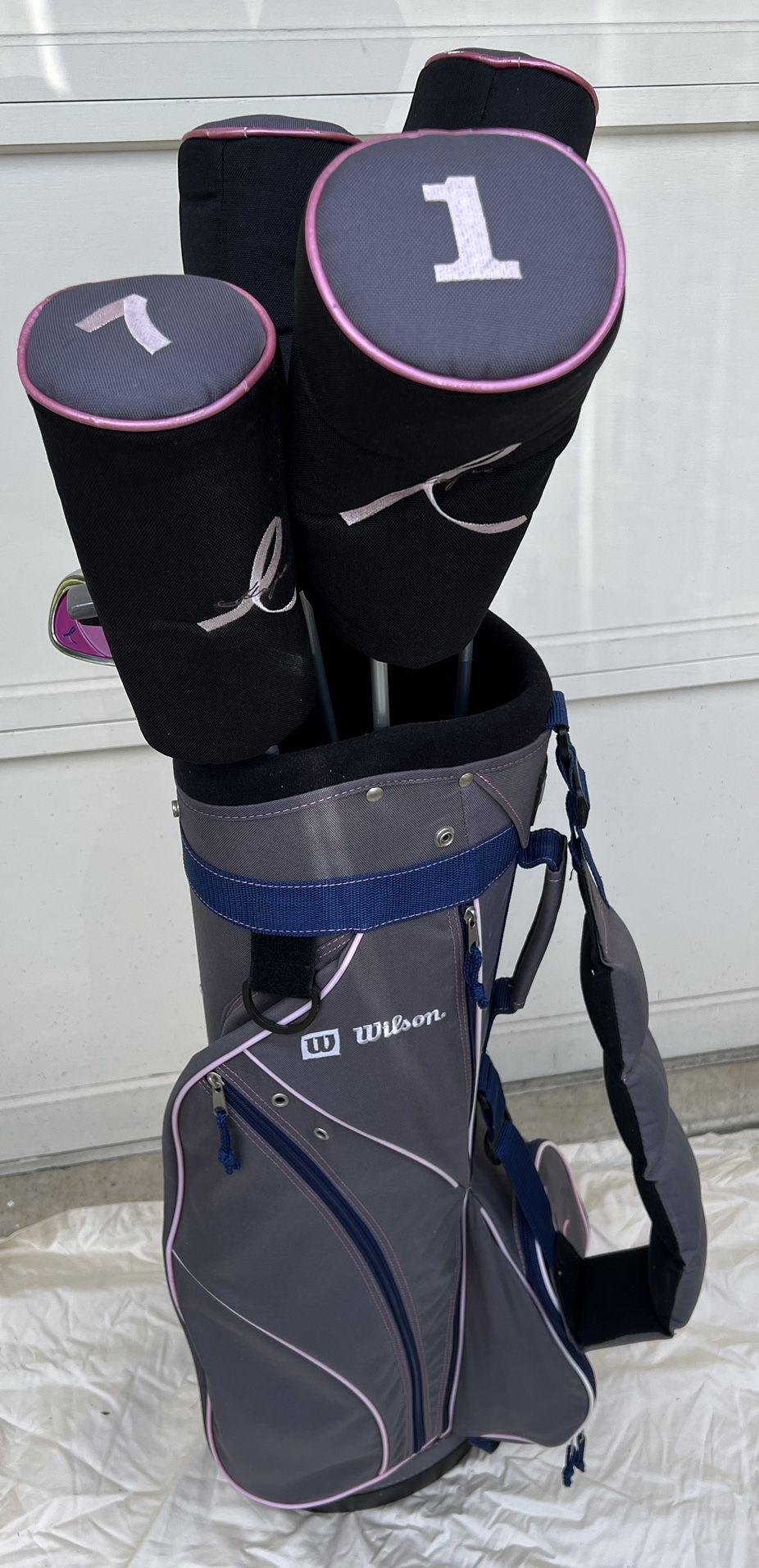 Ladies Wilson “Hope” Golf Clubs Bag And More
