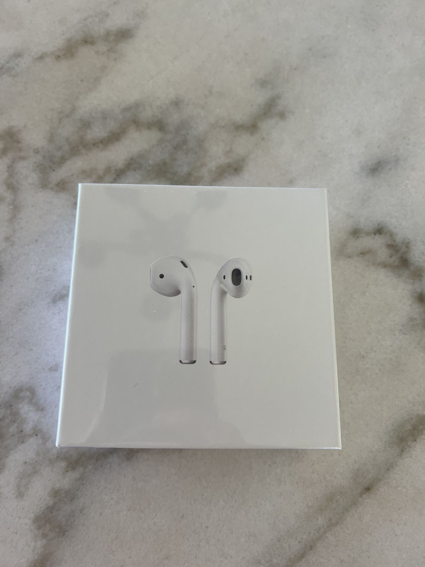 AirPod Gen 2