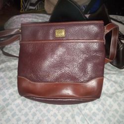 Medallion Hand Bag
