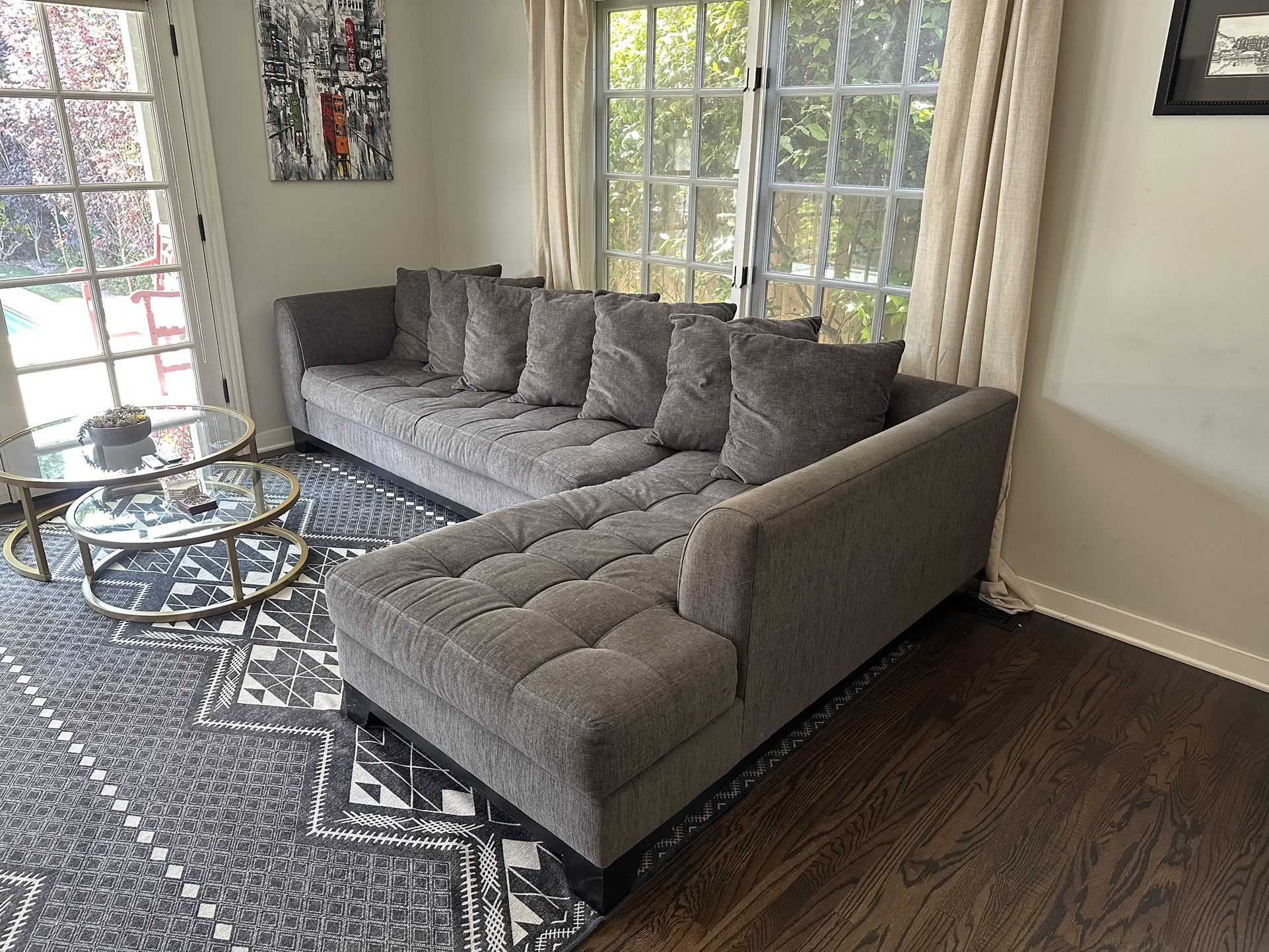 Large Gray Fabric Sectional Couch With Chaise
