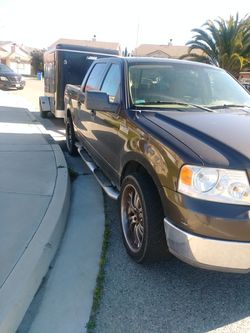 Troka y traila titulo limpio un solo dueño