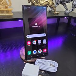 Unlocked Samsung Galaxy S22 Ultra