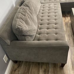 Z Gallery Sectional Sofa 