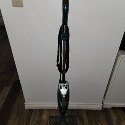 Shark Floor Steamer