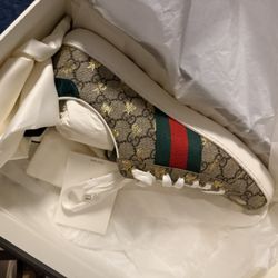 Gucci Shoes 
