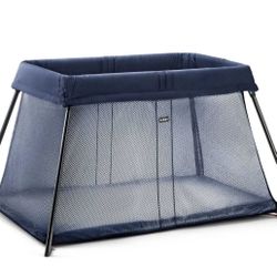 BabyBjörn Travel Crib Light