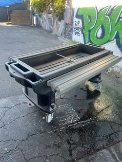 Cambro Salad/Salsa Bar