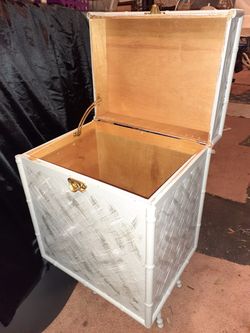 19x15x21 Refurbished Trunk