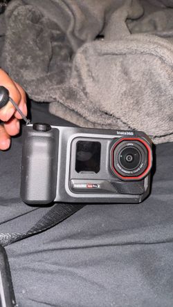 Insta 360 Ace Pro 2