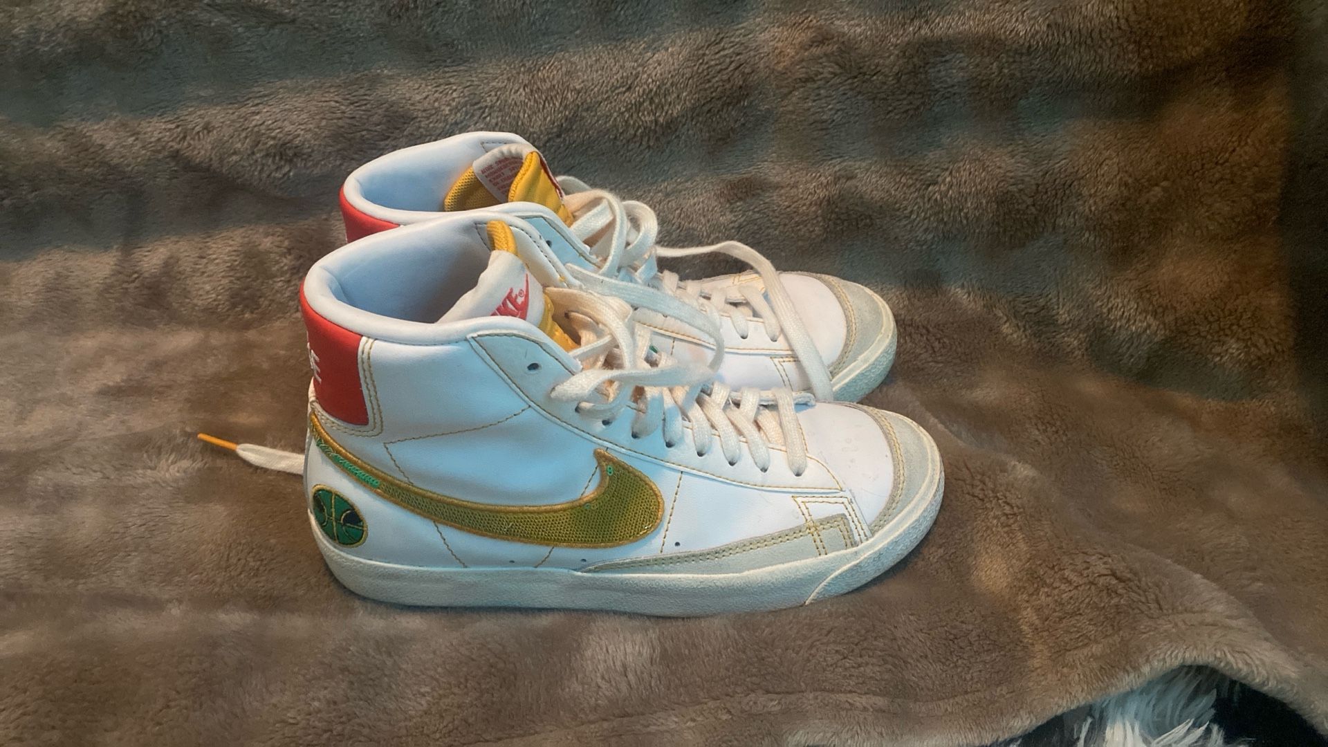 Nike Mid Blazer 77s Vintage!!