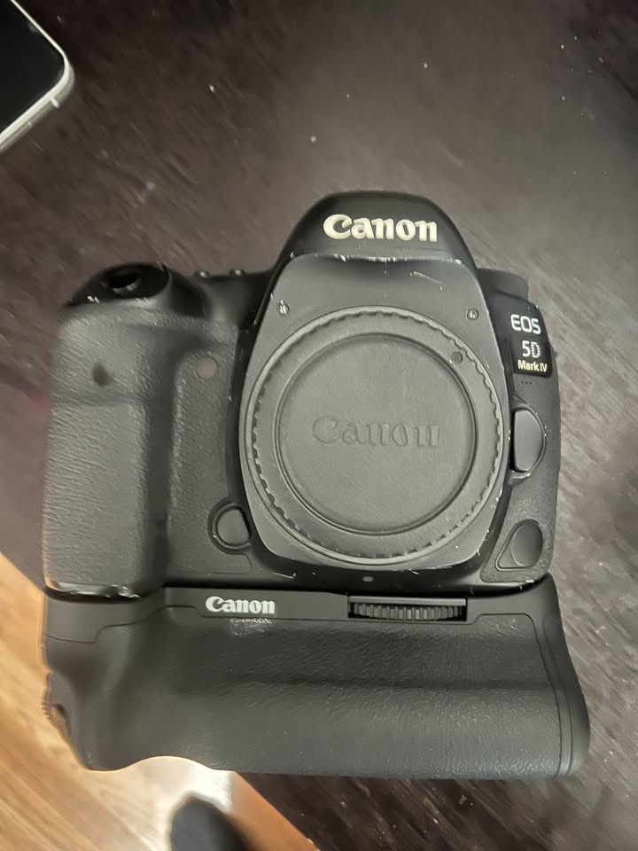 Canon Camera 5D Mark IV
