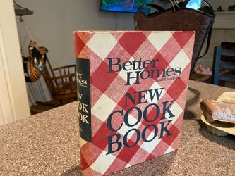 Cookbooks - Tasha Tudor and Better Homes and Gardens