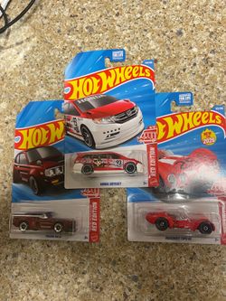 Hot Wheels Red Edition