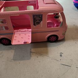 ✨✨✨ Barbie Dream Camper Playset – AS IS