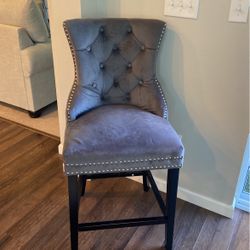 I Have Two Gray Stools 28 Inches