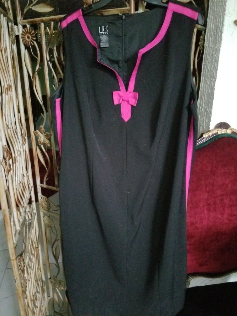 Black Sheath With Pink Trim