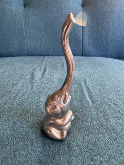 Elephant Ring Holder