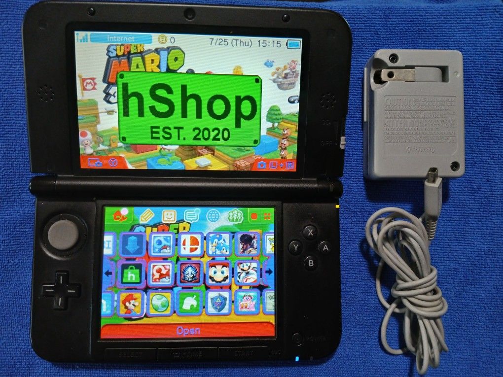 Nintendo 3DS XL With Charger And Games Inside