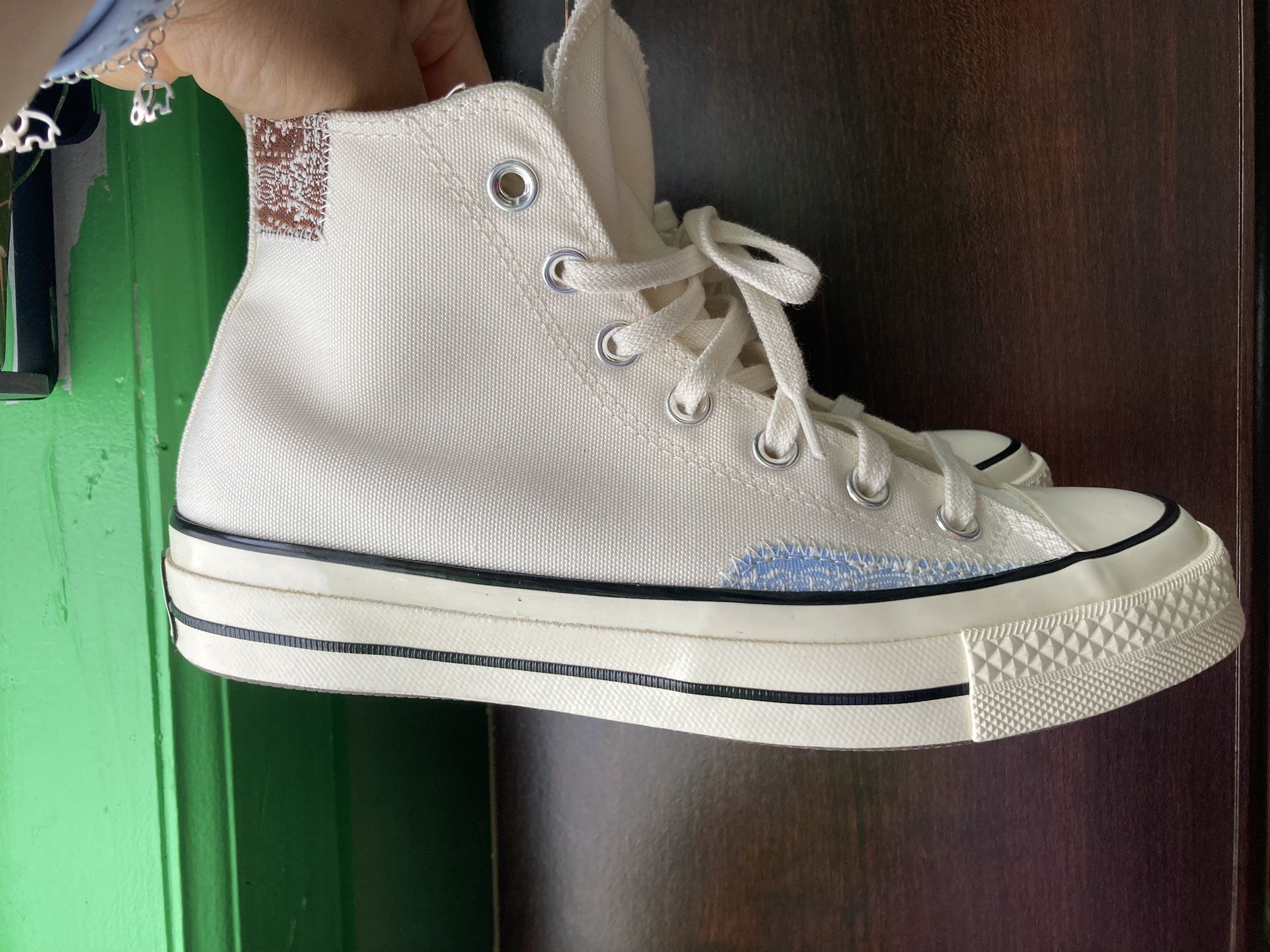 Converse Shoes Man’s 5.5/women’s 7.5