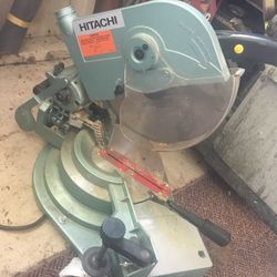Mitter Saw