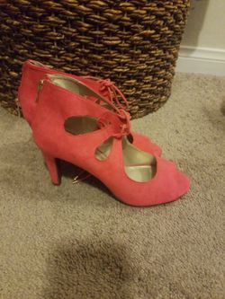 Shoes Size 9