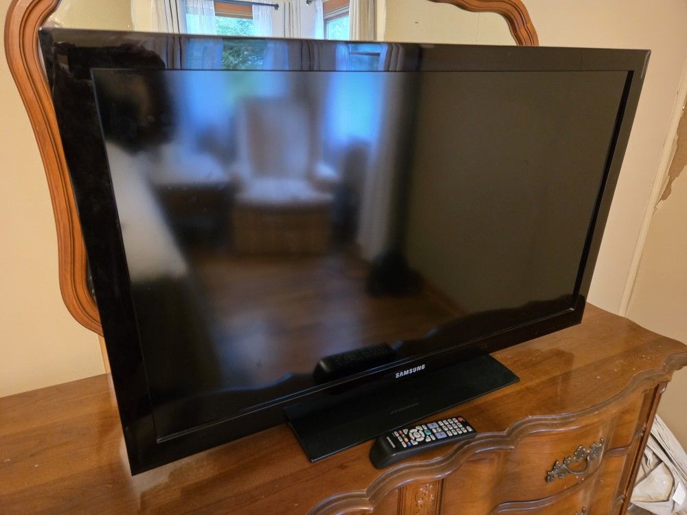 Samsung 40" TV