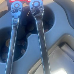 Brand New Craftsmen  Ratchets One 3/8 Flex Head And One /12 Drive