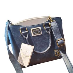 Harry Potter. Blue and Gold Crossbody Bag with Sleek Design