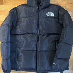 Medium Black Northface 1996 Puffer Jacket