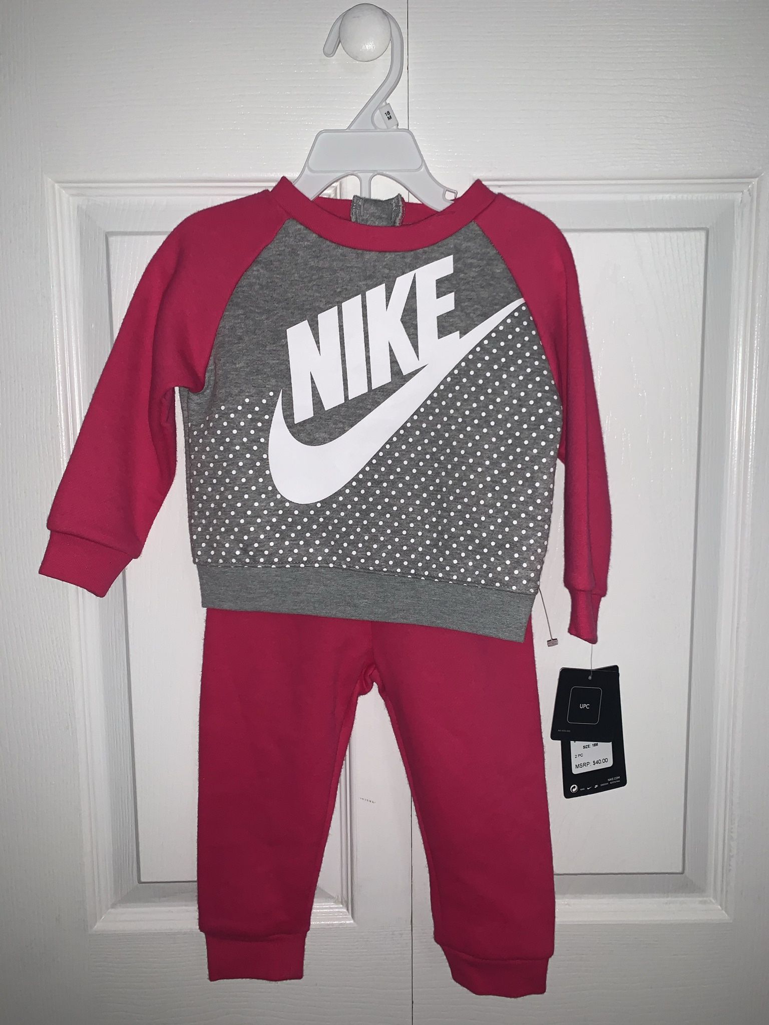 18MONTHS-NIKE TODDLER GIRL SWEATSUIT