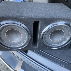 Pioneer Subs And Amp