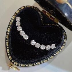 Fashion Quality Sparkling Shiny Zircon Silver Stud Earrings.