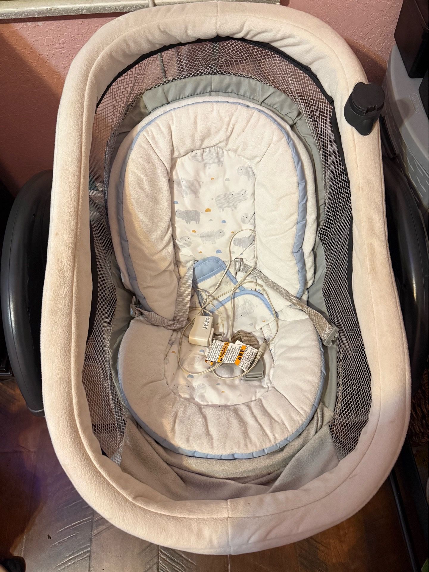 Baby swing