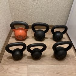 Set Of 6 Kettlebells 