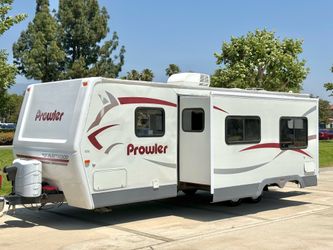 2007 Fleetwood Prowler travel trailer