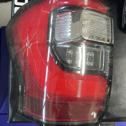 Left Taillight 2020 Ford Expedition Limited