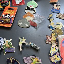 Disney Pins 