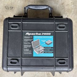 APACHE 2800 Weatherproof Protective Case, Medium
