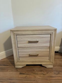 3 nightstands available ($125 unit)