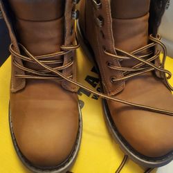 Woman Boots.