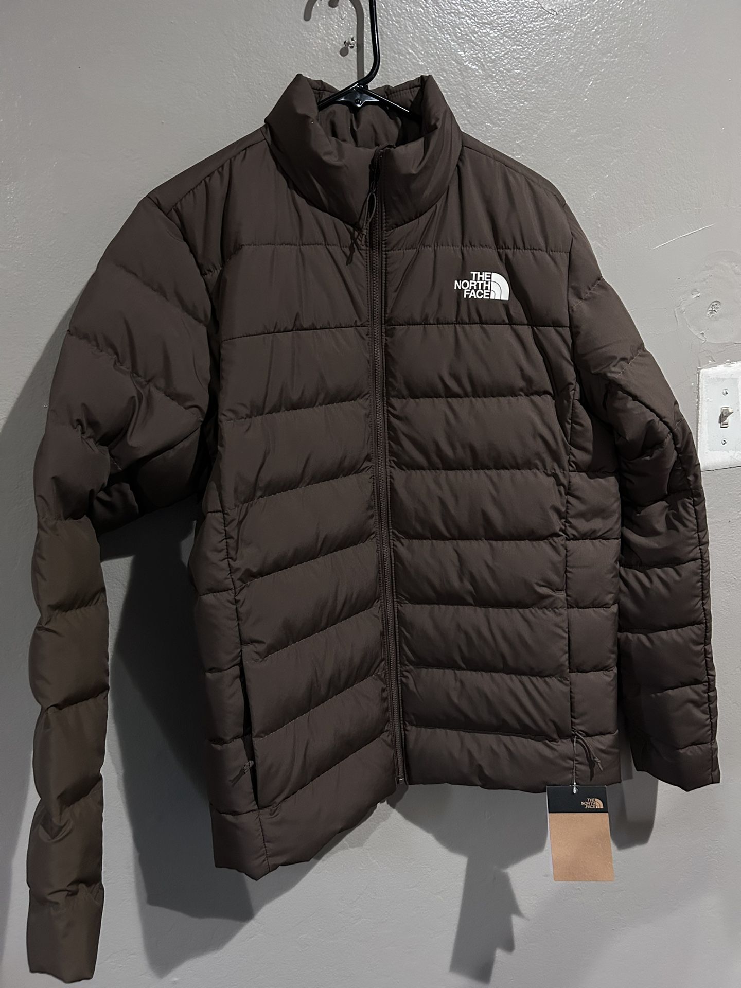 North Face Puffer ( Give Me Offers )