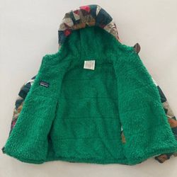 2T Patagonia Reversible Puffer Jacket